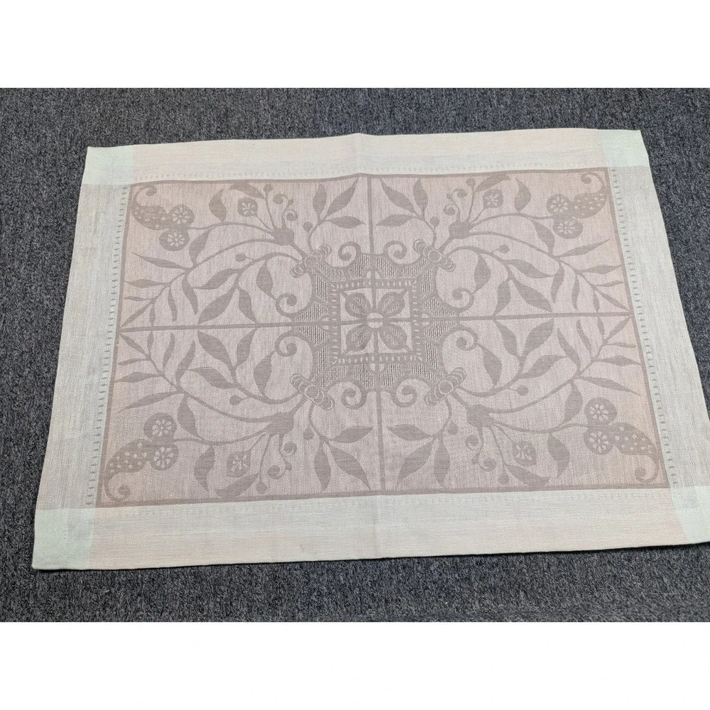 Le Jacquard Francais Venezia 4 Placemats Ash Beige Linen Made in France 21x15